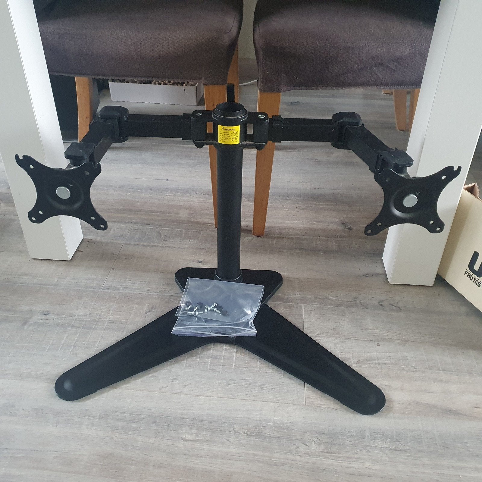 iiyama monitor standaard voor 2 monitoren, Audio, Tv en Foto, Ophalen of Verzenden, Zo goed als nieuw