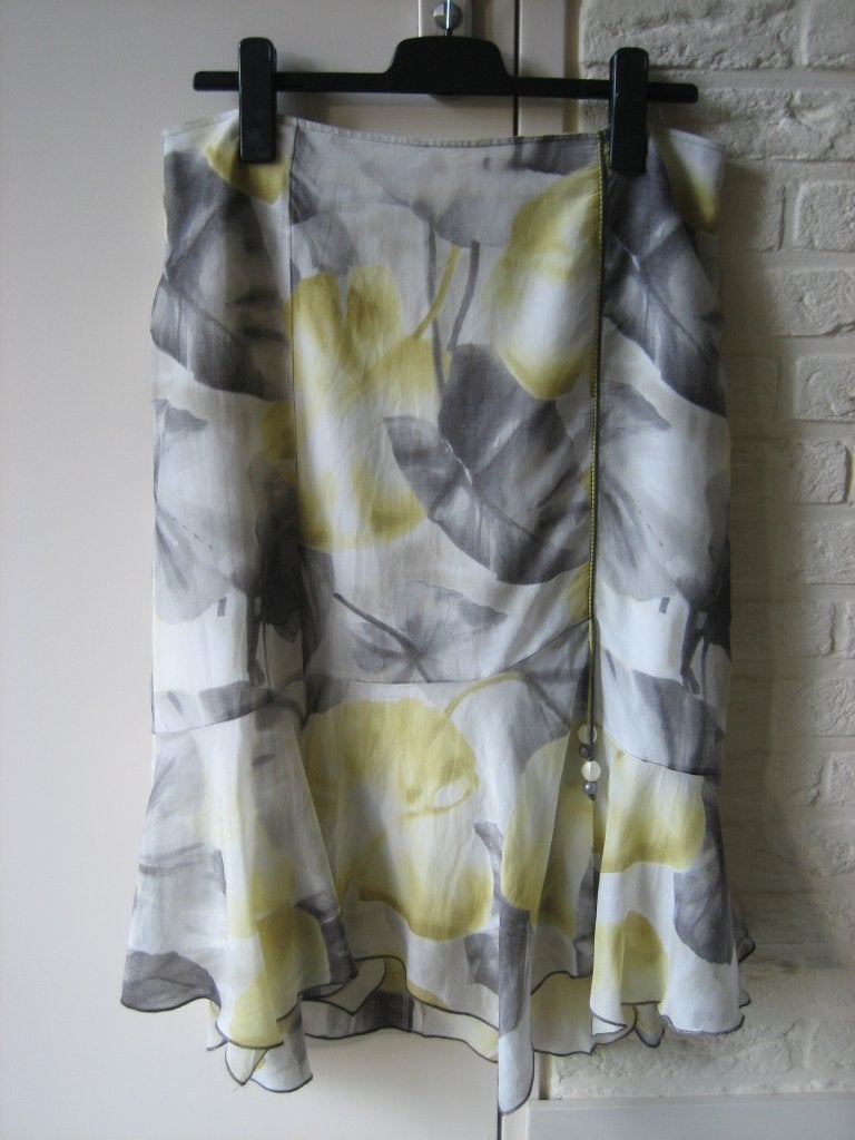 Zeer mooi zwierig zomers zijden rokje MARIE MÉRO 42 snazzeys, Kleding | Dames, Maat 42/44 (L), Onder de knie, Meerkleurig, Verzenden