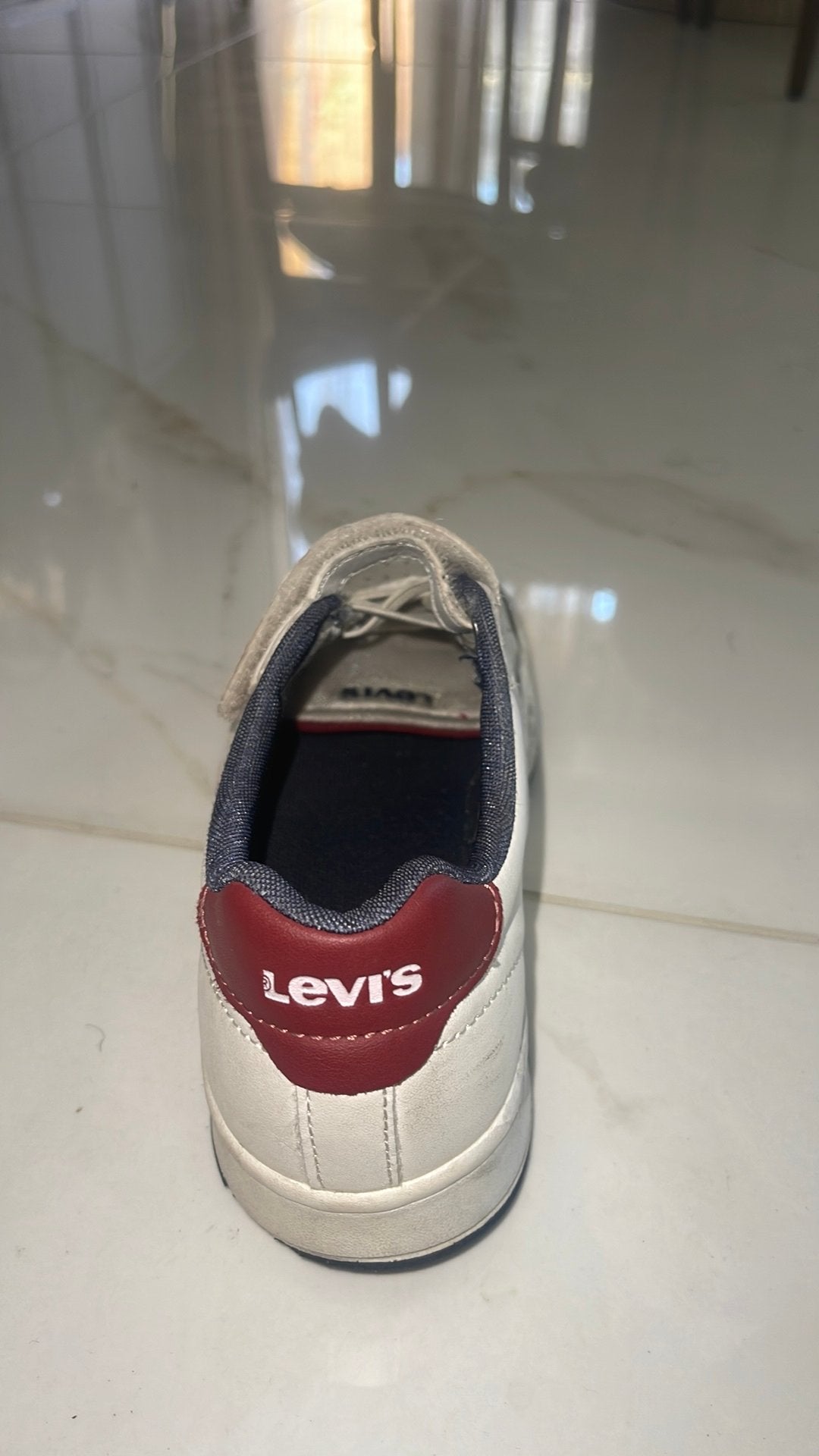 Levi’s schoenen wit, Ophalen of Verzenden, Gedragen, Wit, Sneakers of Gympen