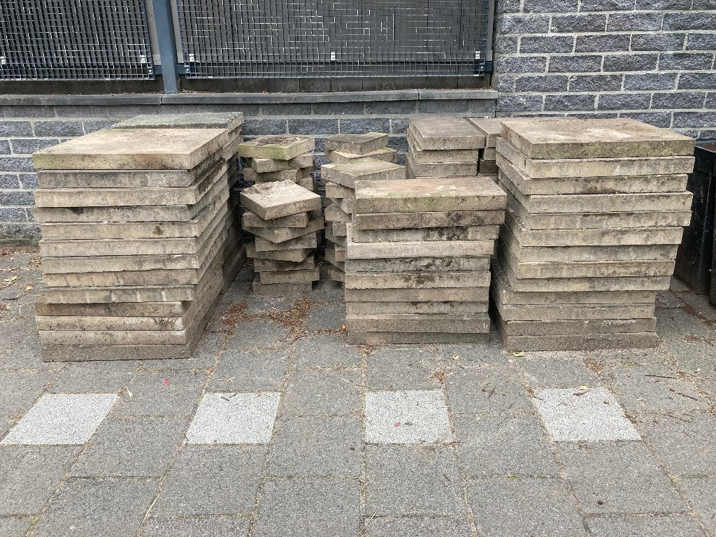 Betontegels gratis afhalen, Tuin en Terras, Tegels en Klinkers, Ophalen, Gebruikt, 10 m² of meer, Beton
