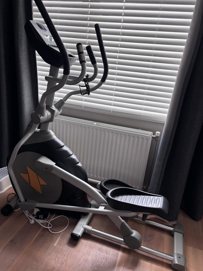 Crosstrainer spirit in goede staat, Ophalen, Zo goed als nieuw, Crosstrainer