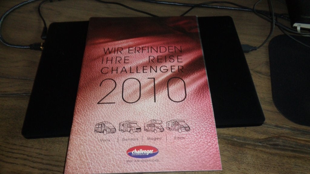 DIKKE Folder Set CHALLENGER  CAMPERS  2010, Verzenden, Nieuw, Overige merken