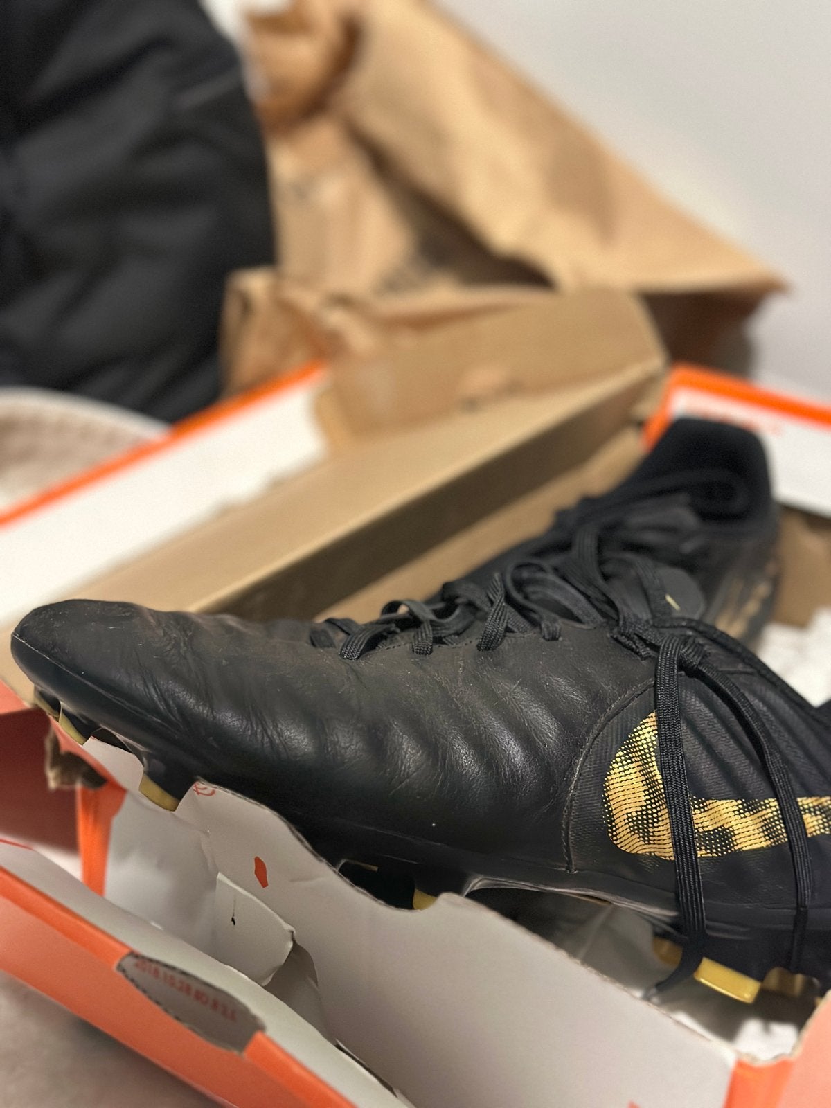 Nike Tiempo Legend 7, Sport en Fitness, Voetbal, Schoenen, Zo goed als nieuw, Maat M, Ophalen of Verzenden