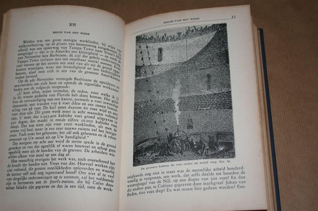 De reis naar de maan. Jules Verne Wonderreizen. 1955., Ophalen of Verzenden, Gelezen