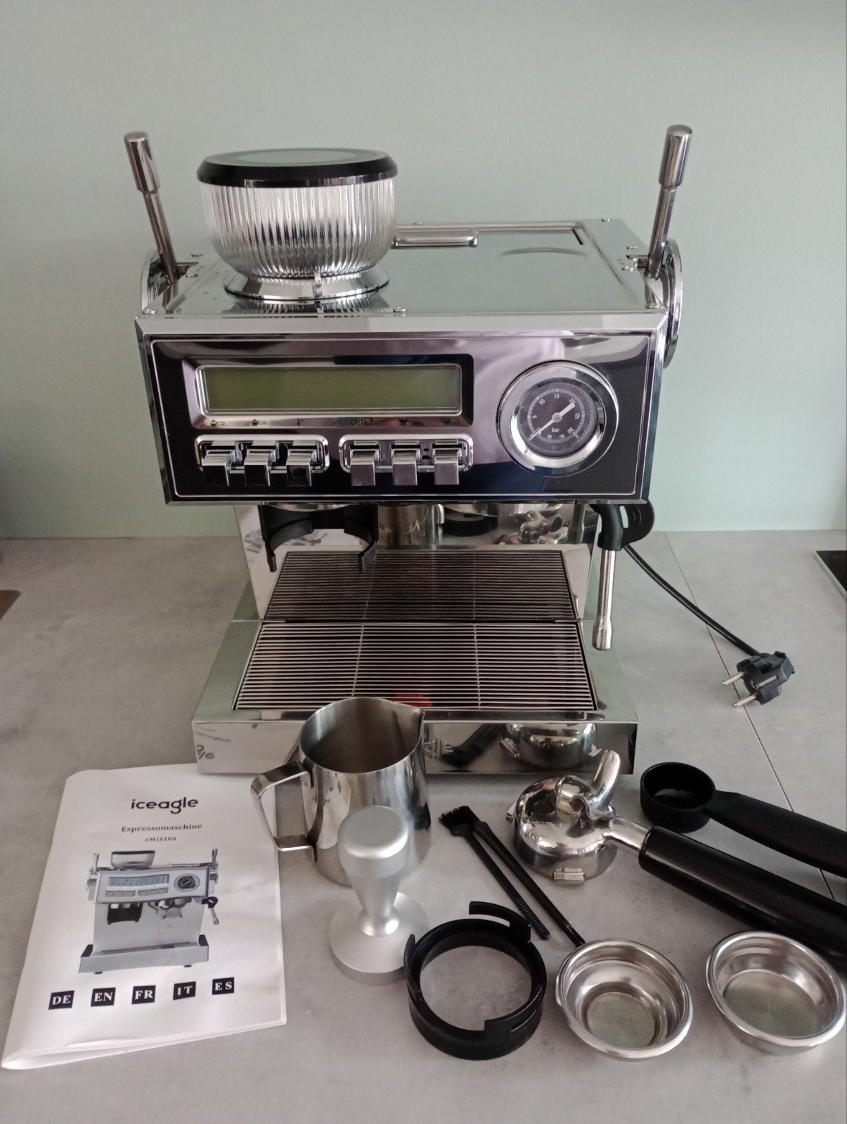 Iceagle Espresso machine, Ophalen, Espresso apparaat, Zo goed als nieuw, 2 tot 4 kopjes