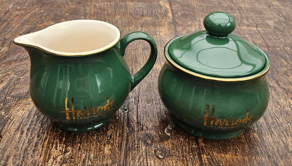 Harrods Knightsbridge suikerpot en melkkan, Huis en Inrichting, Ophalen of Verzenden, Zo goed als nieuw, Overige stijlen, Overige typen