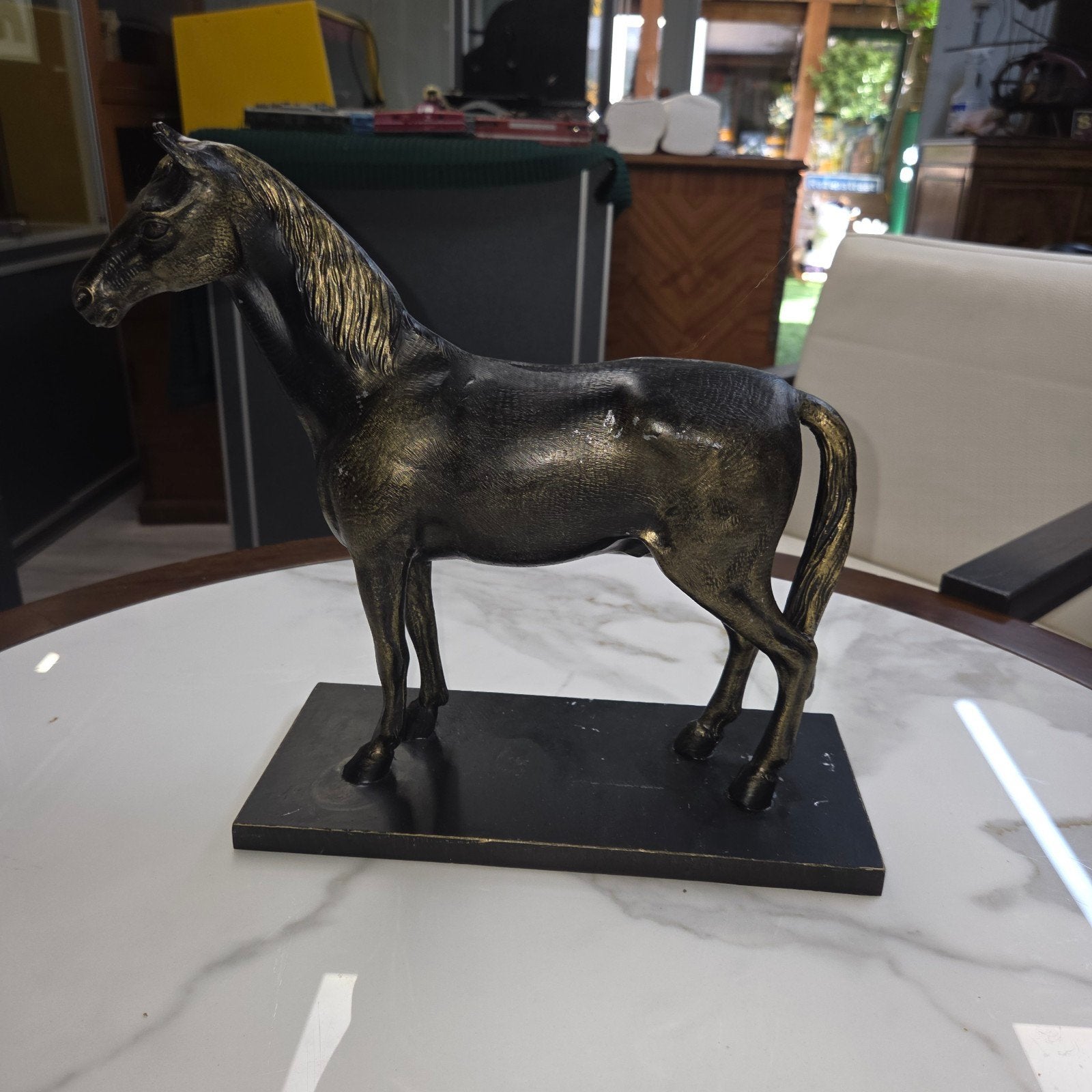 Paard Beeld - Elegant Decoratief Stuk, Antiek en Kunst, Gepatineerd, Ophalen of Verzenden, 20 - 50 cm, Beeld