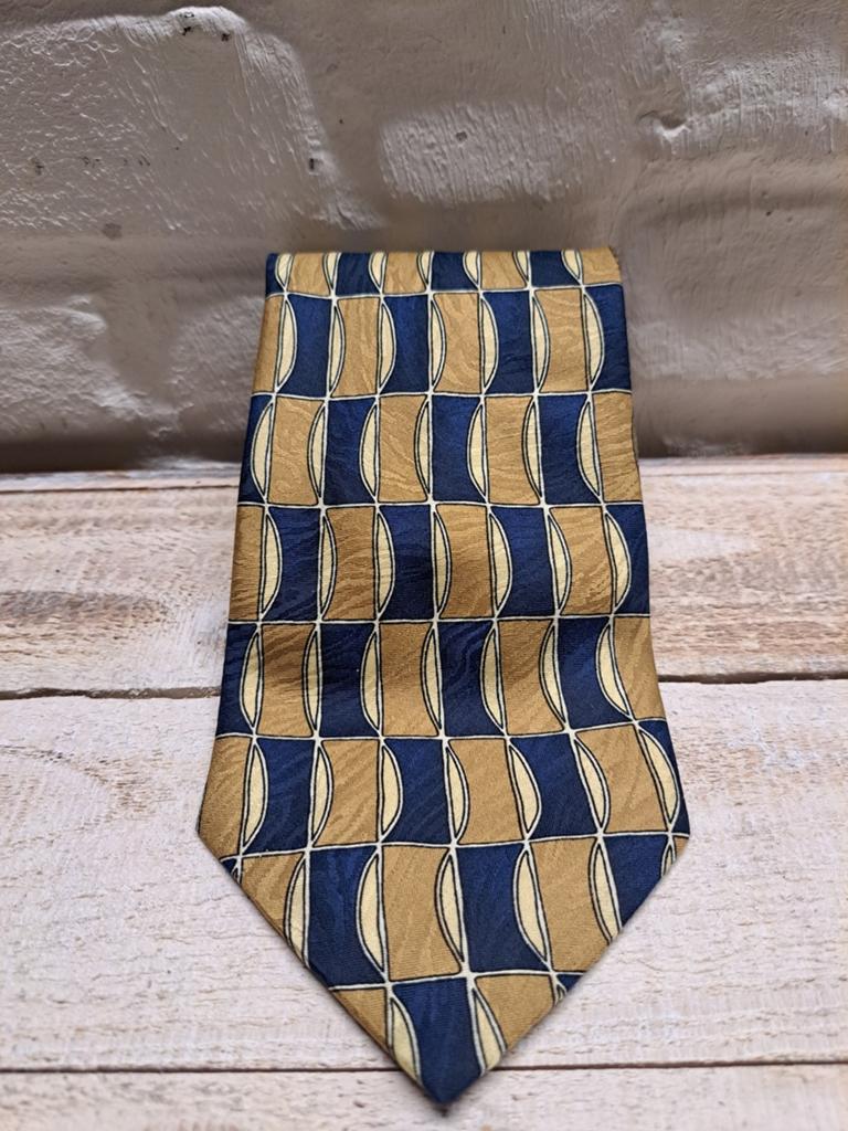 Stropdas met geometrisch patroon in blauw en goud, Kleding | Heren, Stropdassen, Verzenden, Zo goed als nieuw, Blauw, Met patroon