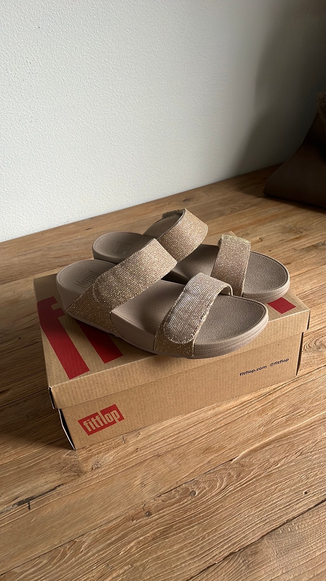 Fitflops 40 goudkleurig, Overige kleuren, Nieuw, Ophalen of Verzenden, Sneakers of Gympen