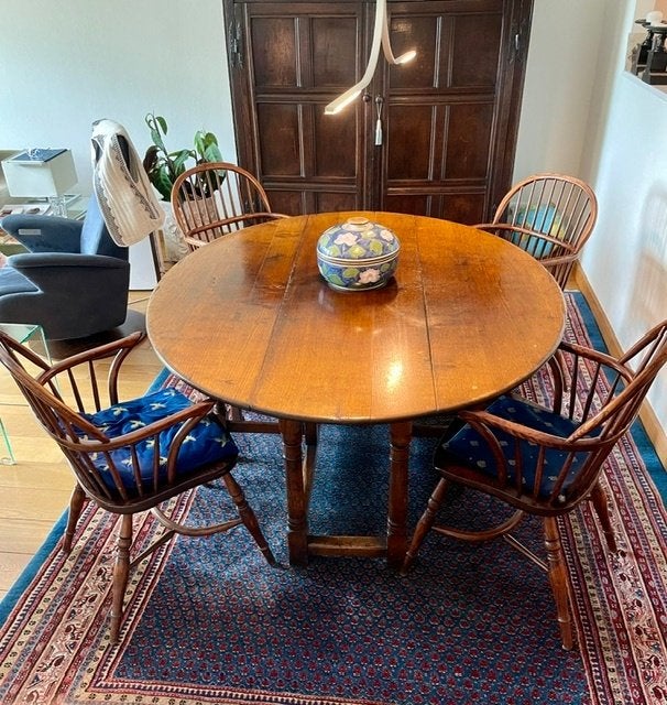 antiek eettafel + 4 stoelen met armleuning, Antiek en Kunst, Ophalen