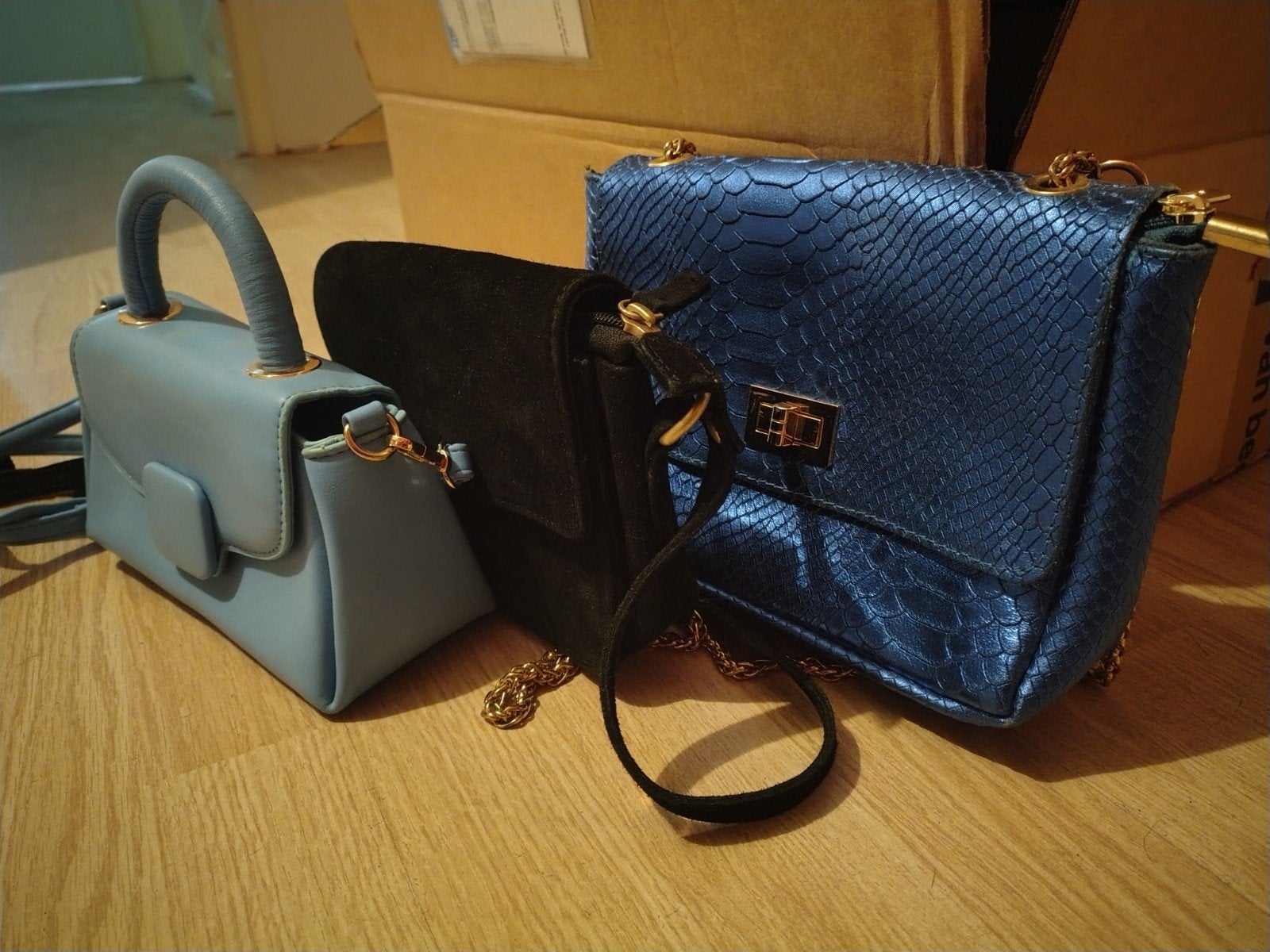 Handtassen blauw en zwart, Ophalen of Verzenden, Zo goed als nieuw, Blauw, Avondtasje