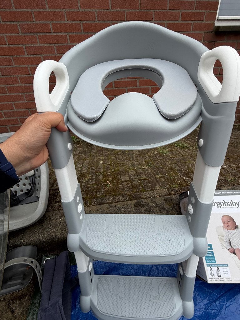 peuter wc verkleiner met trap, Ophalen, Zo goed als nieuw