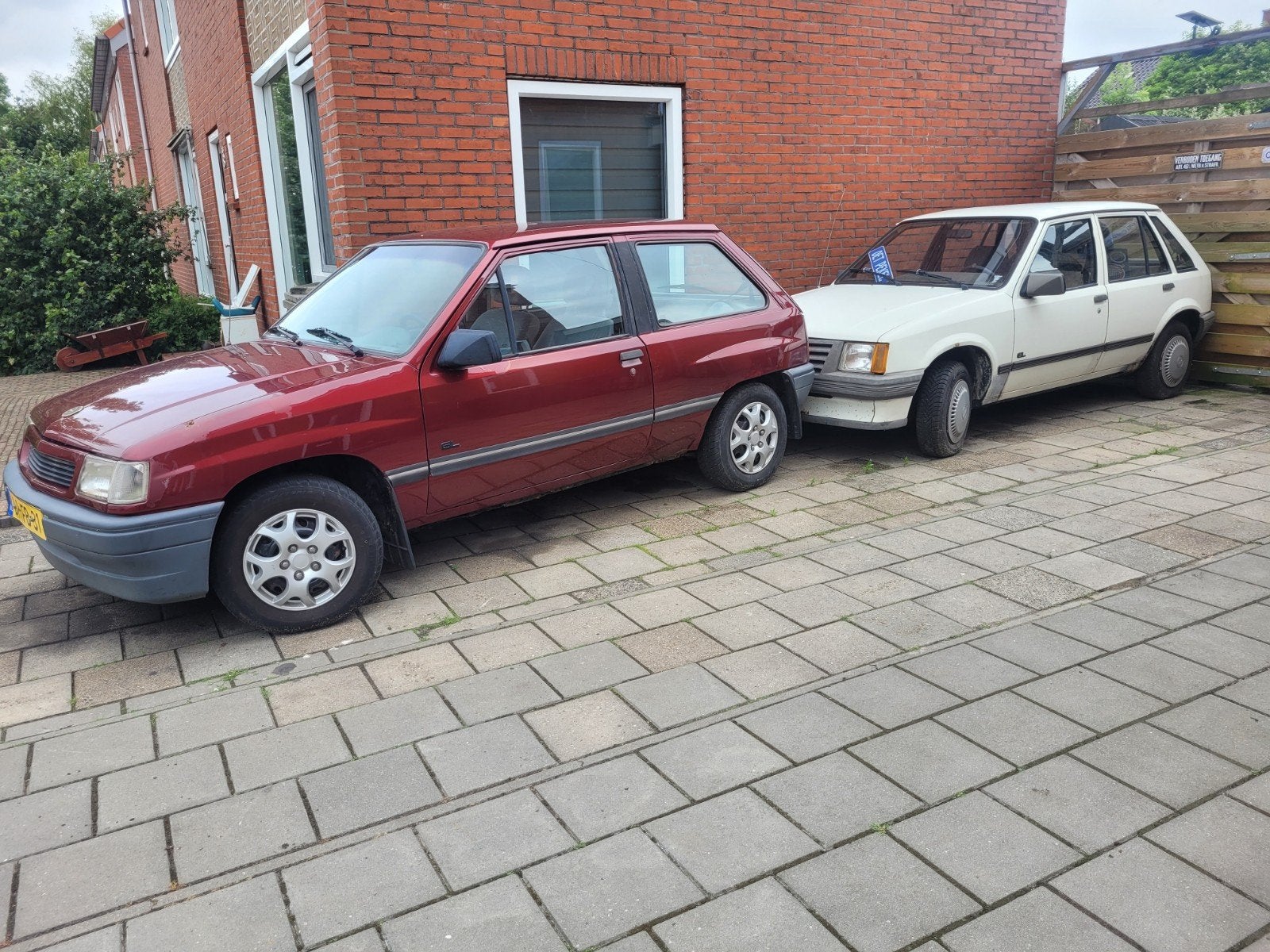 Opel Corsa 1.2 S 1985 Wit, Auto's, Voorwielaandrijving, 4 cilinders, 1196 cc, Handgeschakeld