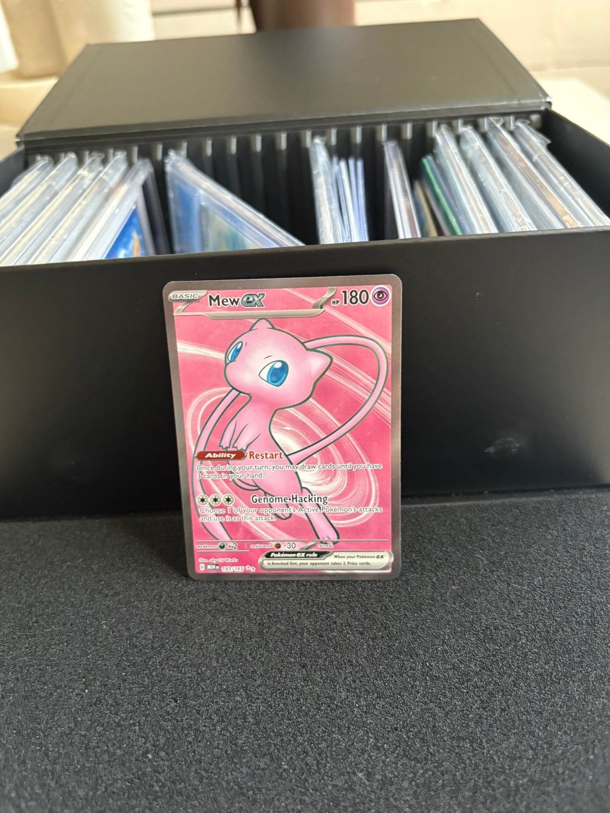 Mew 151, Ophalen of Verzenden, Zo goed als nieuw, Meerdere kaarten, Foil