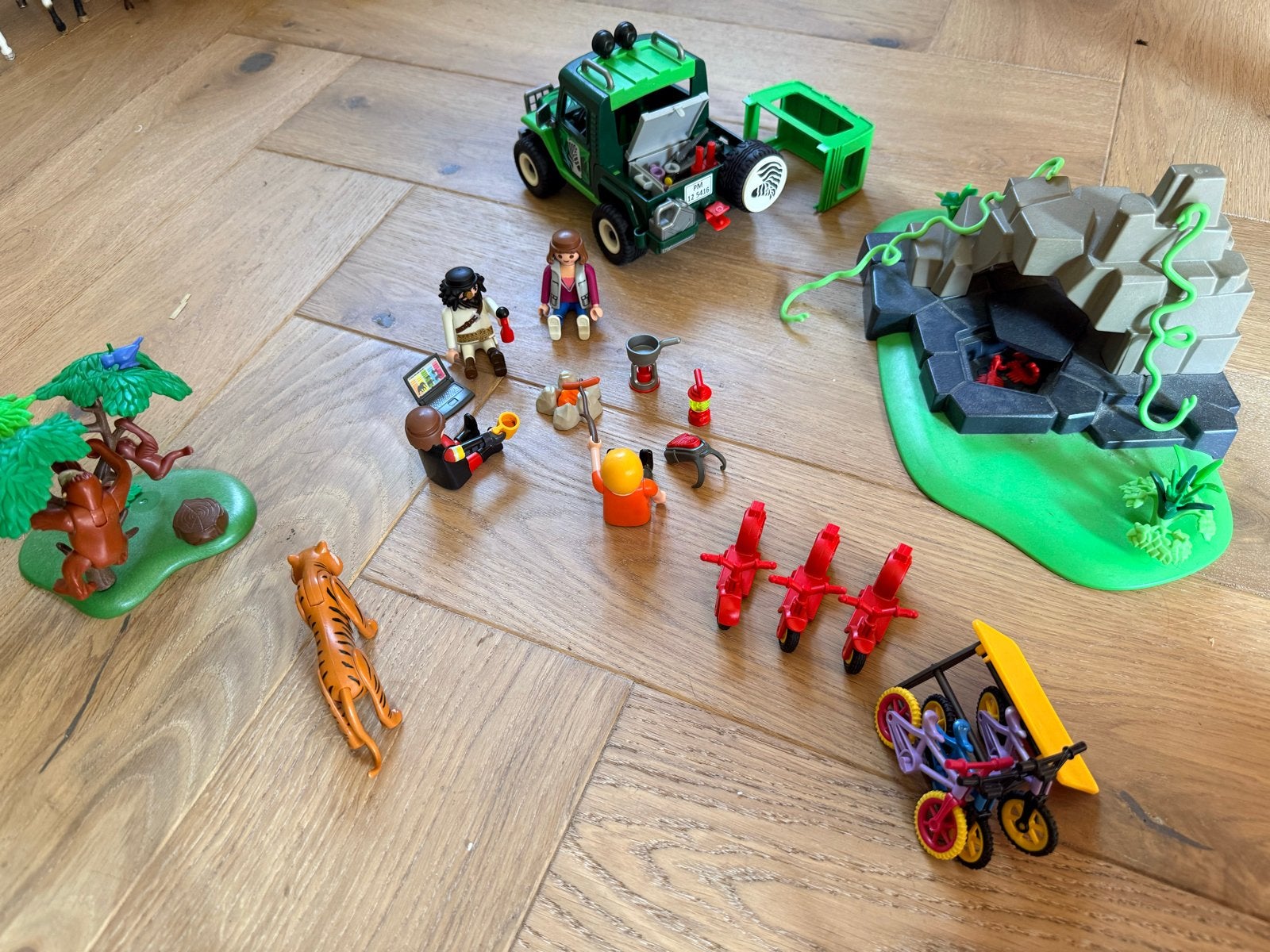 Grote Playmobil set: Jeeps, kano, schommels en meer!, Ophalen, Gebruikt, Jongen of Meisje