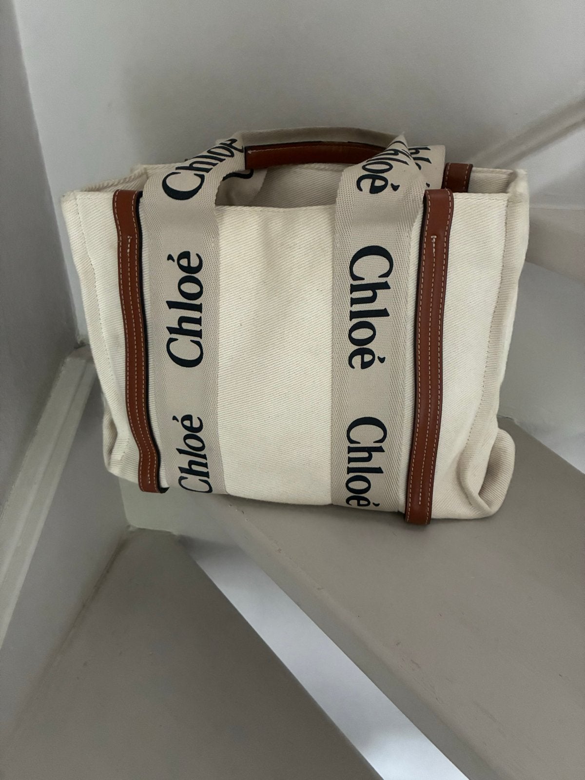Chloé Woody Tote Tas - Beige Canvas met Leren Details, Ophalen of Verzenden, Zo goed als nieuw, Beige, Shopper