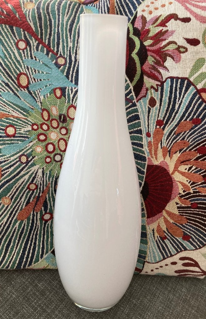 Witte vaas (ongeveer 31 cm hoog), 31 cm, Wit, Ophalen of Verzenden, Glas