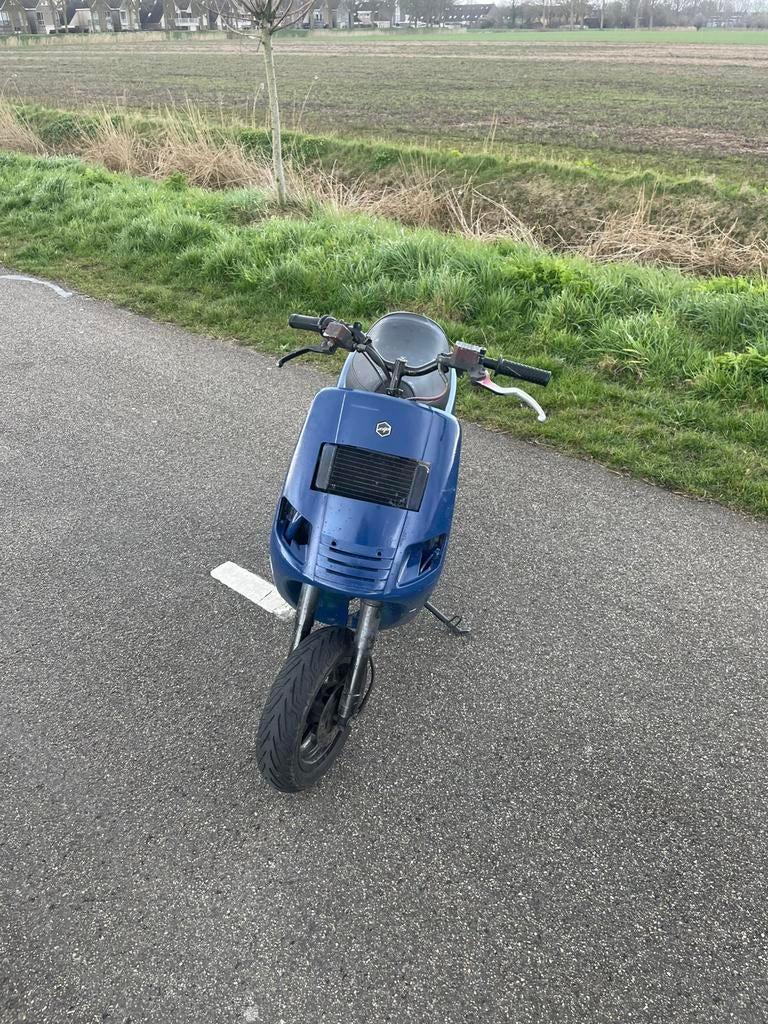 zip piaggo type 3 fastrider 70cc, Fietsen en Brommers, Scooters | Piaggio, Zo goed als nieuw, Zip, Tweetakt, Ophalen