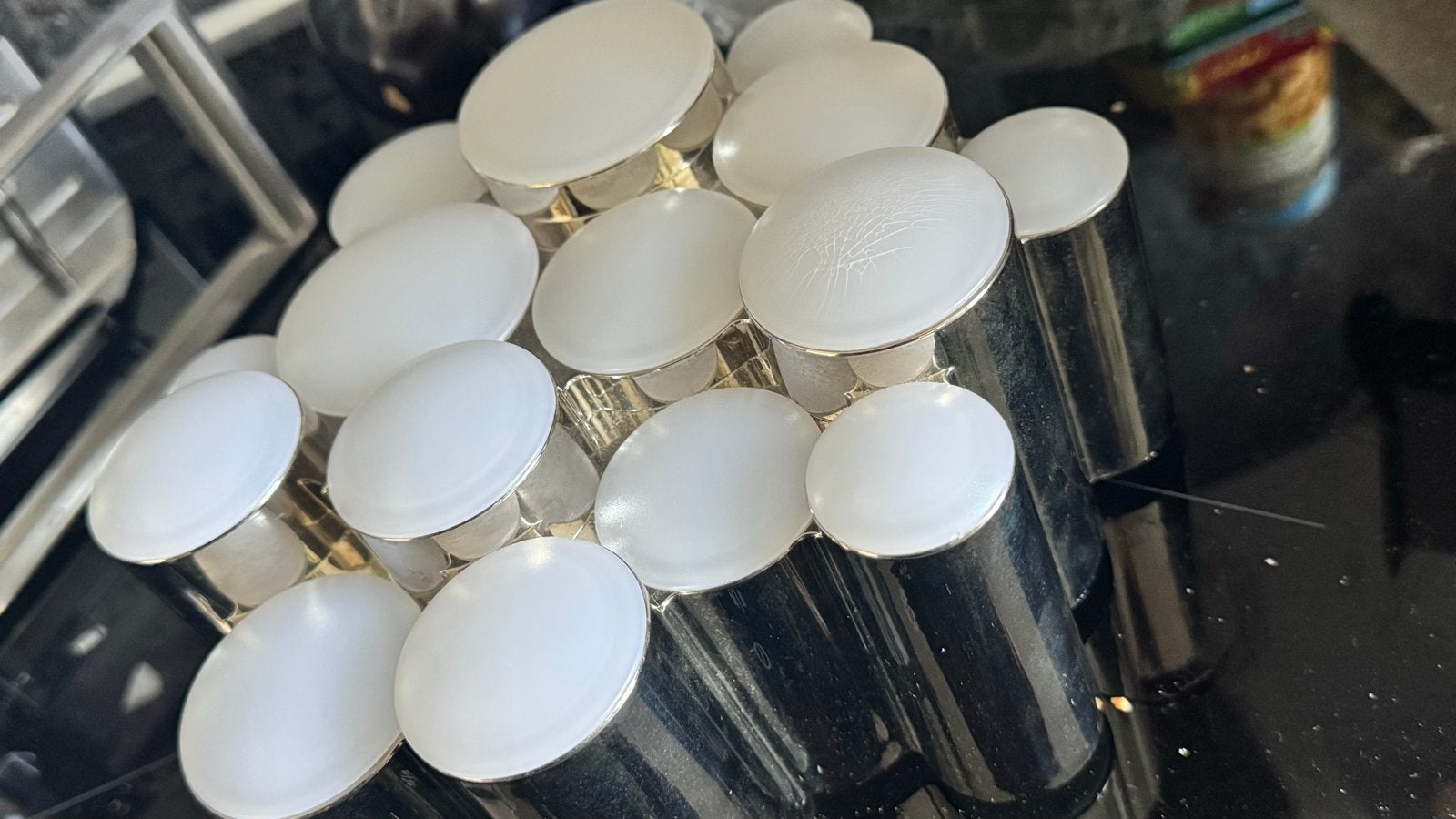 IKEA Sodersvik LED wandlamp, Huis en Inrichting, Lampen | Wandlampen, Ophalen of Verzenden, Zo goed als nieuw, Kunststof