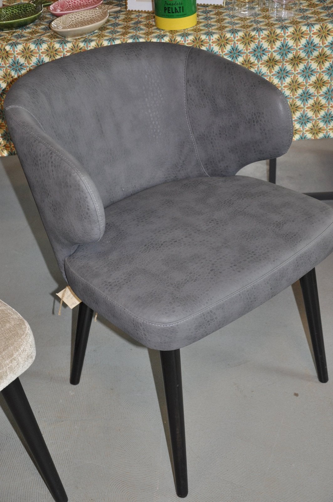 PTMD Fiori eetkamerstoel showroommodel antraciet eco-leather, Huis en Inrichting, Stoelen, Ophalen, Zo goed als nieuw, Eén, Stof