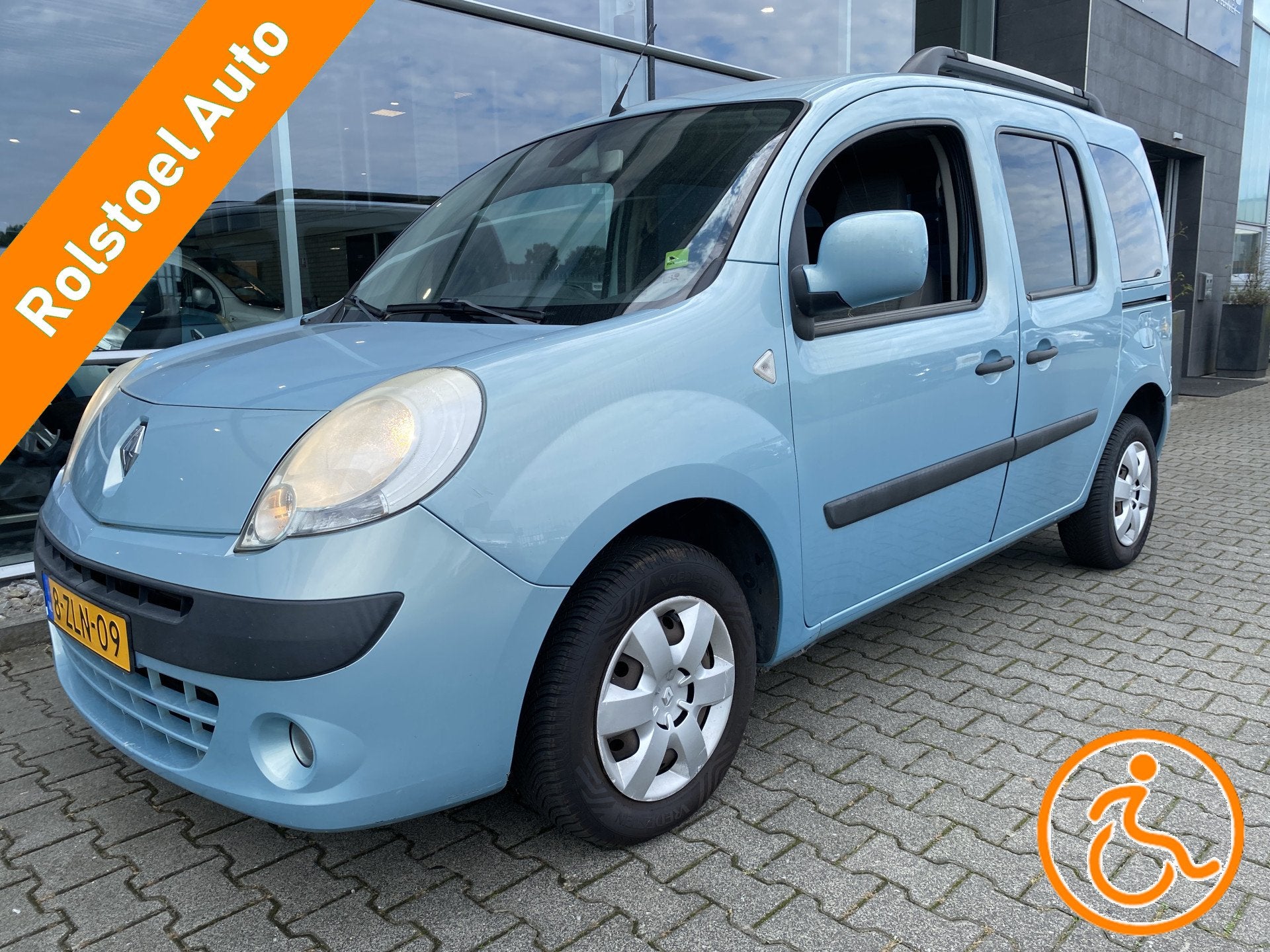 Renault Kangoo Family 4+1 Rolstoelauto 1.5 dCi Authentique (, Voorwielaandrijving, Gebruikt, Beige, Blauw
