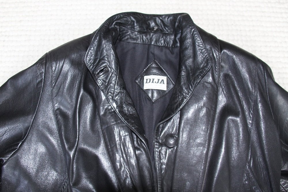 Prachtige Soepele Leren Dija Dames Jas (Maat 44) € 80,-, Dija, Zwart, Maat 42/44 (L), Ophalen of Verzenden