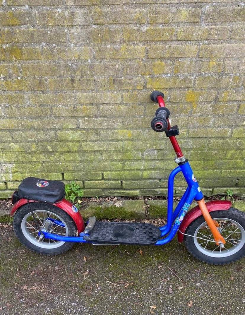 Zit Step voor jonge kinderen, Fietsen en Brommers, Steps, Ophalen, Zo goed als nieuw, Gewone step