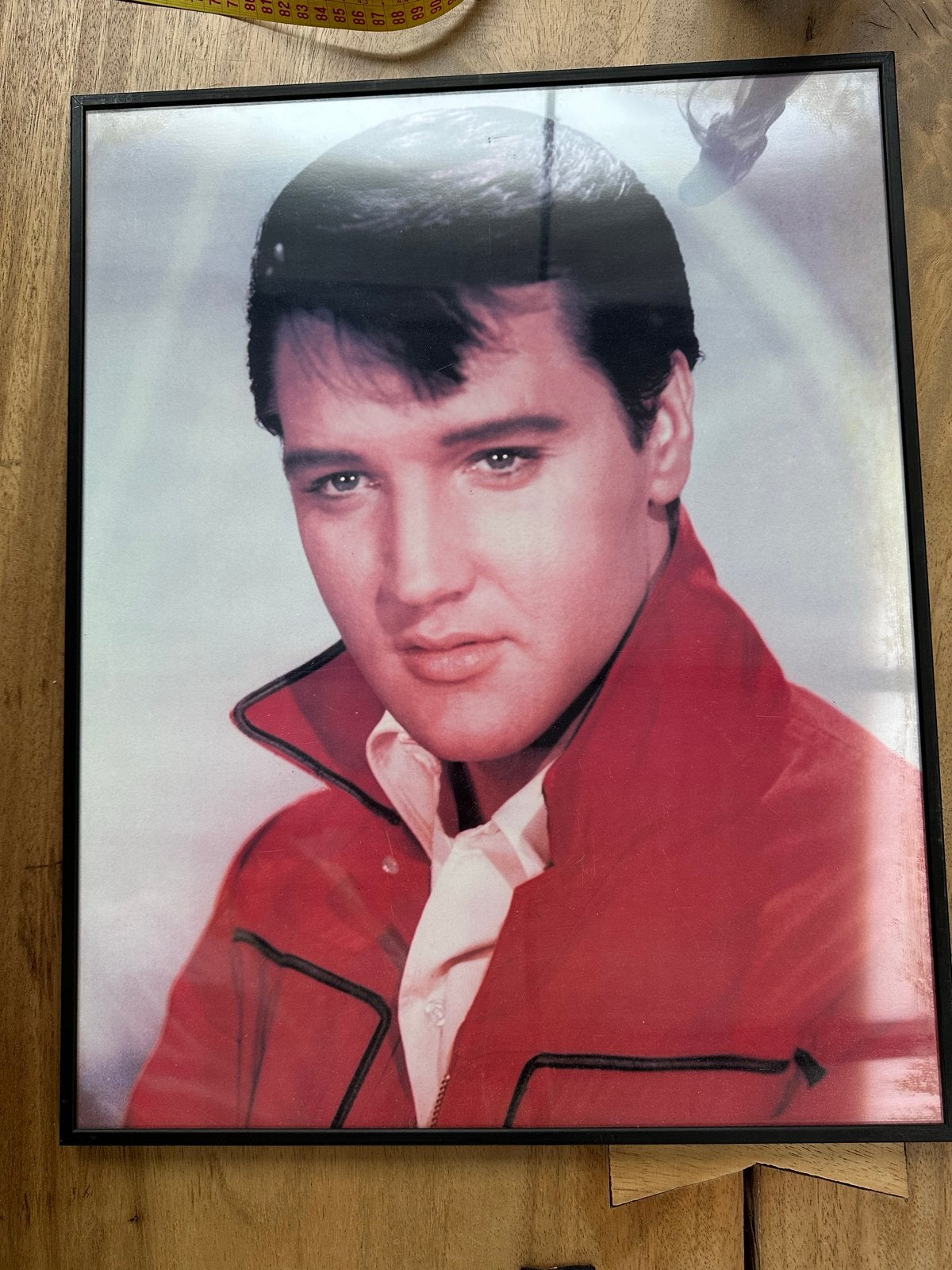 Elvis Presley ingelijste foto/poster, 50 – 75, Minder dan 50 cm, Ophalen of Verzenden, Zo goed als nieuw