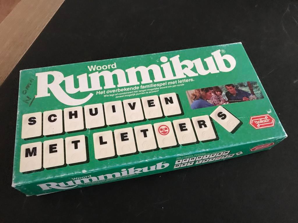 Woord Rummikub met grote letters - Familie spel, Hobby en Vrije tijd, Drie of vier spelers, Ophalen of Verzenden, Gebruikt