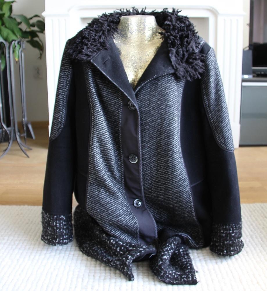 Zeer Mooie Tuzzi Nero Jas (Maat 52) € 55,-, Overige kleuren, Tuzzi Nero, Maat 46/48 (XL) of groter, Ophalen of Verzenden
