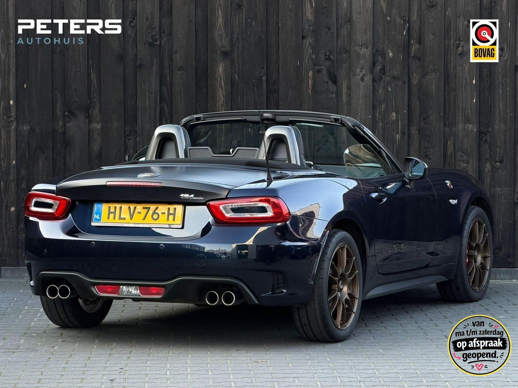 Abarth 124 Spider 1.4 MultiAir Turbo| Als Nieuw+Historie, Keurmerk '100% Onderhouden', 12 maanden, Achterwielaandrijving, Gebruikt
