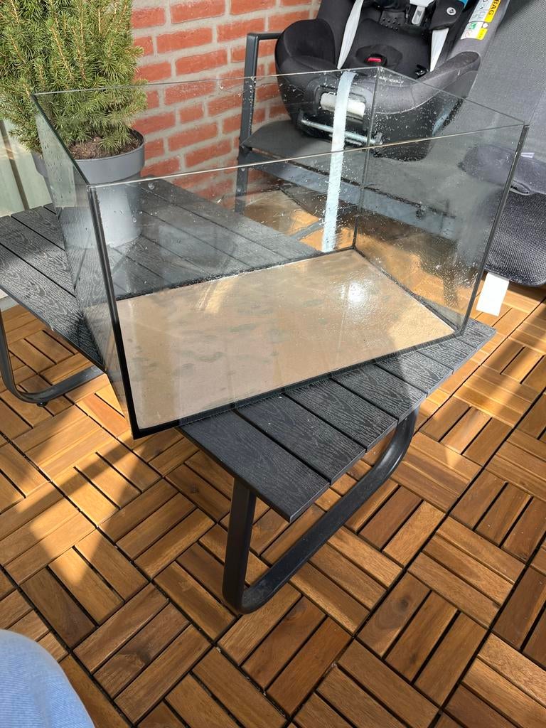 Aquarium 45L met pomp, Ophalen, Zo goed als nieuw, Leeg aquarium