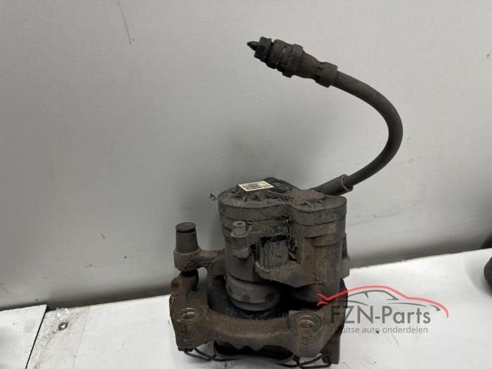 VW Golf 7 Remklauw Rechts-Achter, Ophalen of Verzenden, Gebruikt