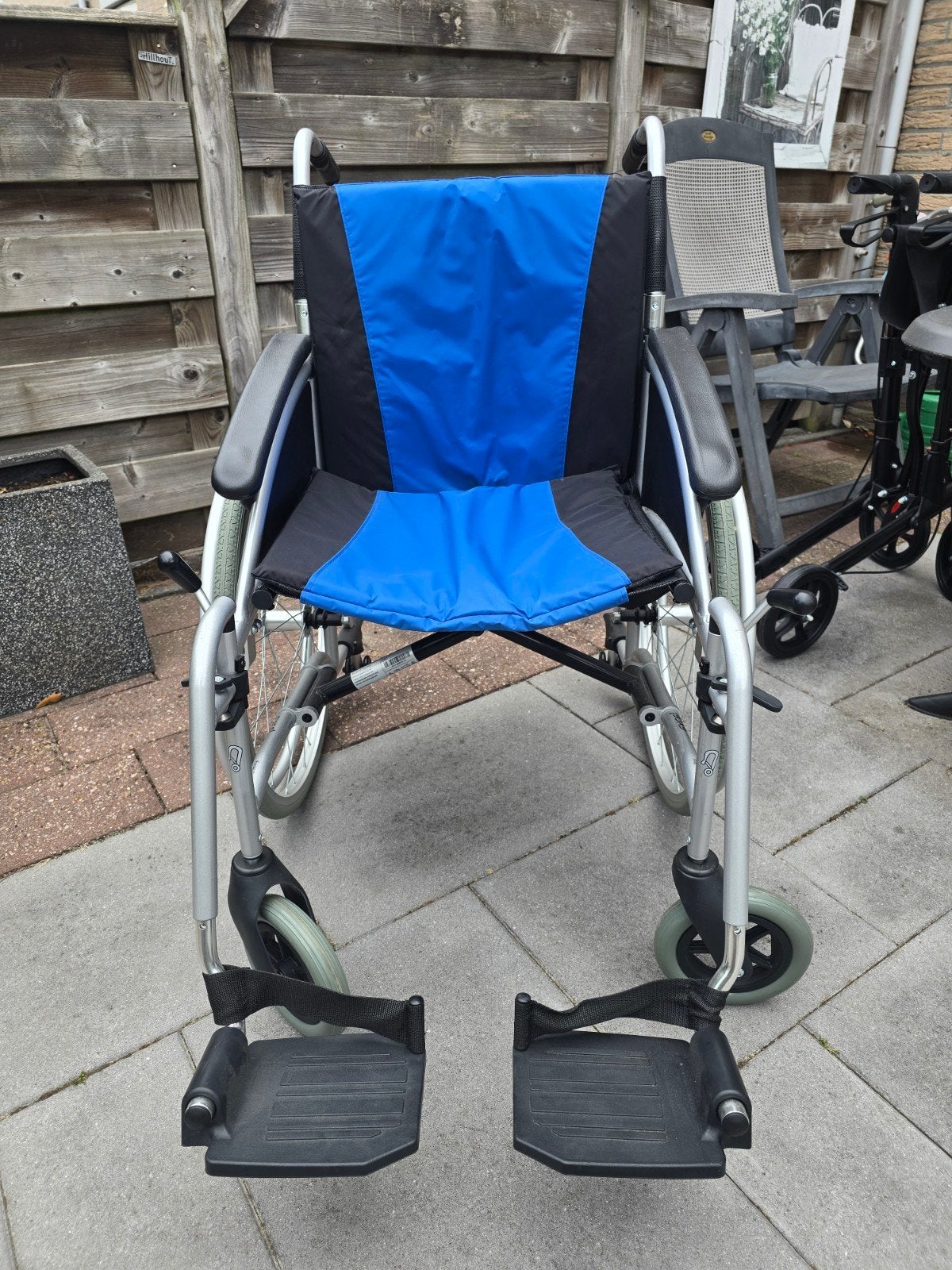 Nieuwe rolstoel inklapbaar, Ophalen of Verzenden, Inklapbaar, Zo goed als nieuw, Duwrolstoel