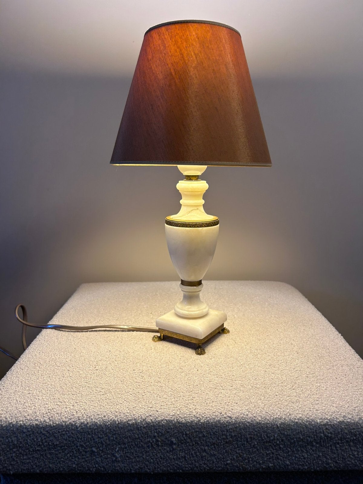 Albaster tafellamp, Huis en Inrichting, Lampen | Tafellampen, Gebruikt, Vintage, Nachtlamp, Wit