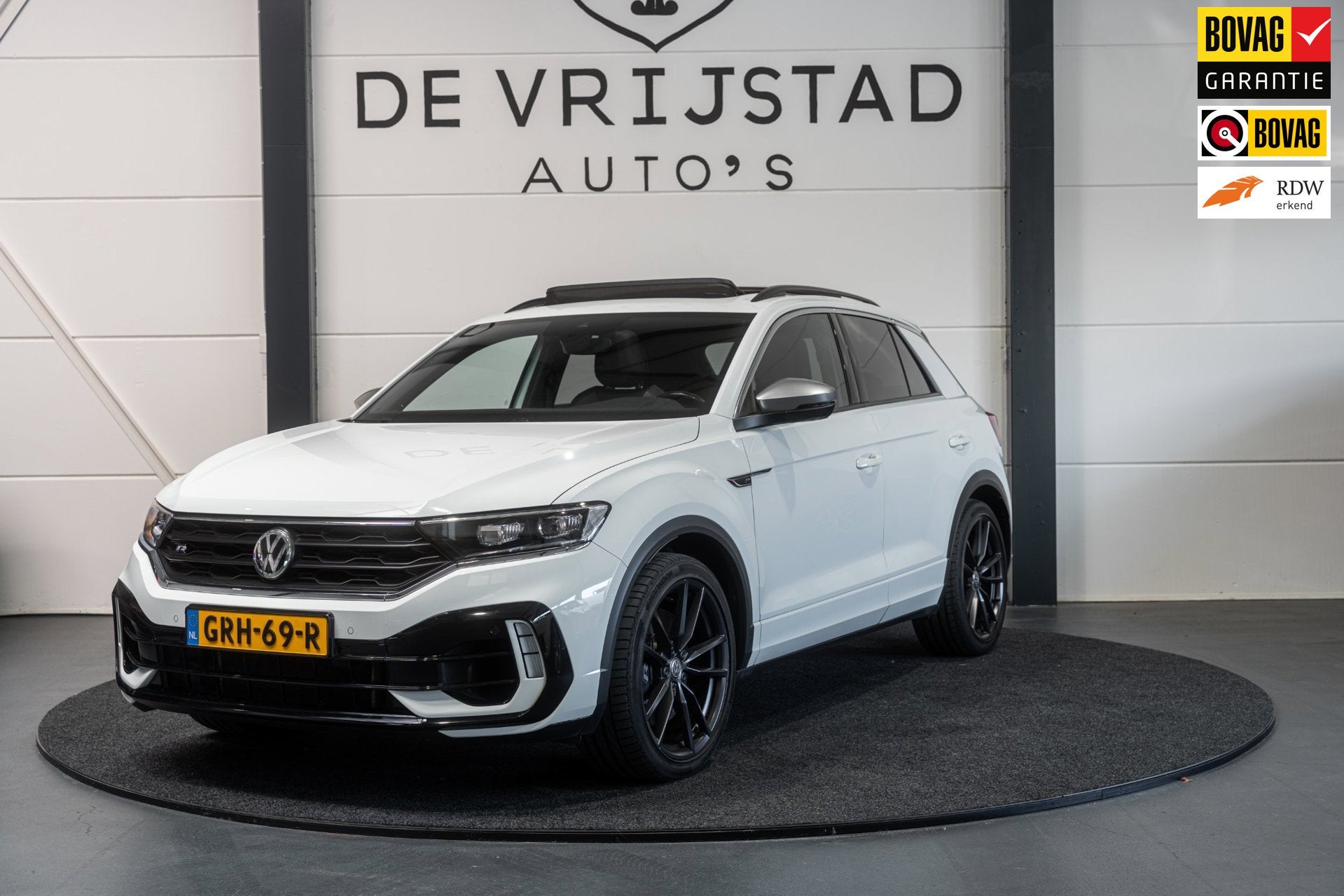 Volkswagen T-ROC 2.0 TSI 4Motion R PANO BEATS NETJES!, Auto's, Volkswagen, Gebruikt, 4 cilinders, Wit, Bedrijf