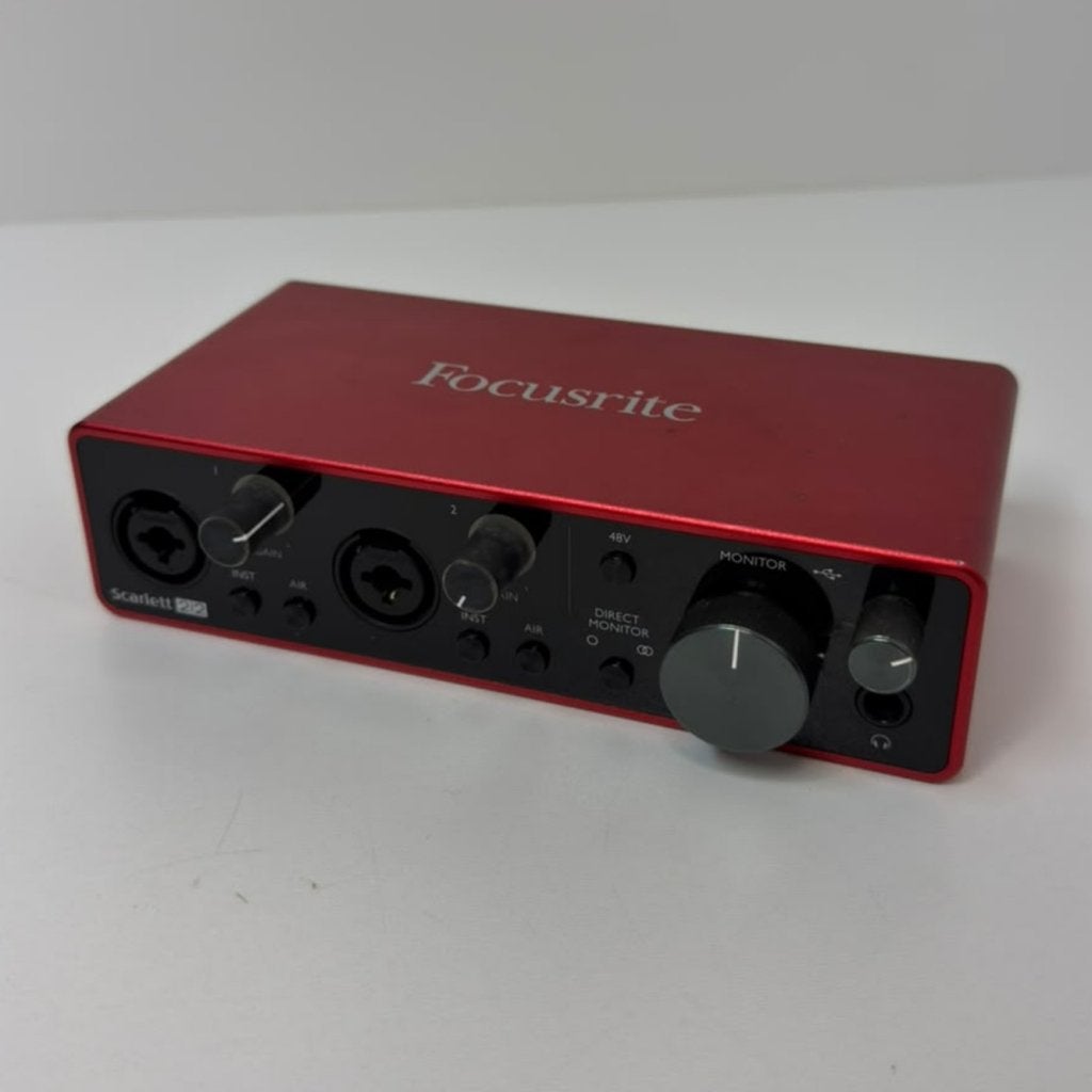 Focusrite Scarlett 2i2 Gen 3 Audio Interface | Nette staat, Focusrite, Zo goed als nieuw, https://support.focusrite.com/hc/nl/requests/new