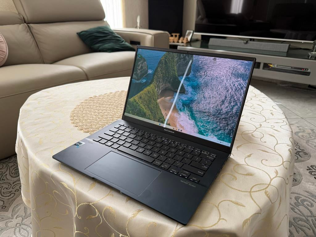 Asus ZenBook 14 OLED, 2 tot 3 Ghz, Qwerty, 14 inch, Ophalen of Verzenden