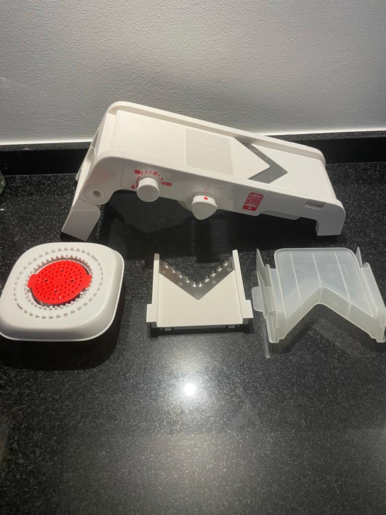 Tupperware Mandoline - Nieuwstaat, Ophalen of Verzenden, Zo goed als nieuw, Wit, Overige typen