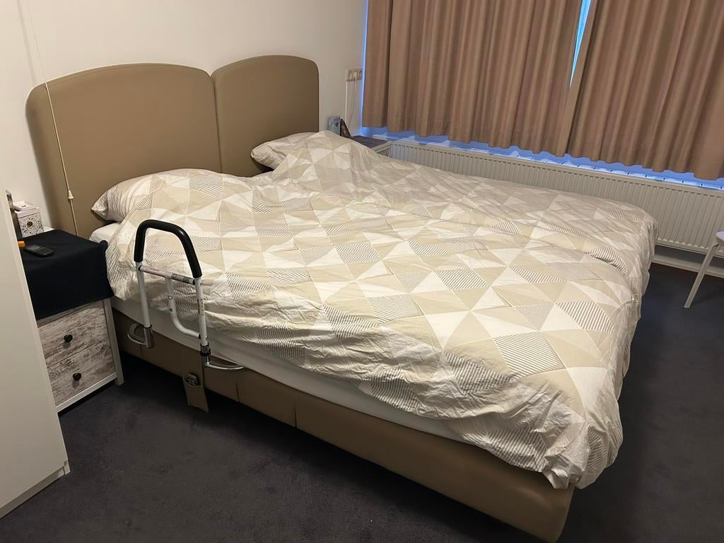 Well-fair senioren bed, 2 stuk wellfair, Ophalen, 90 cm, Eenpersoons, Wit