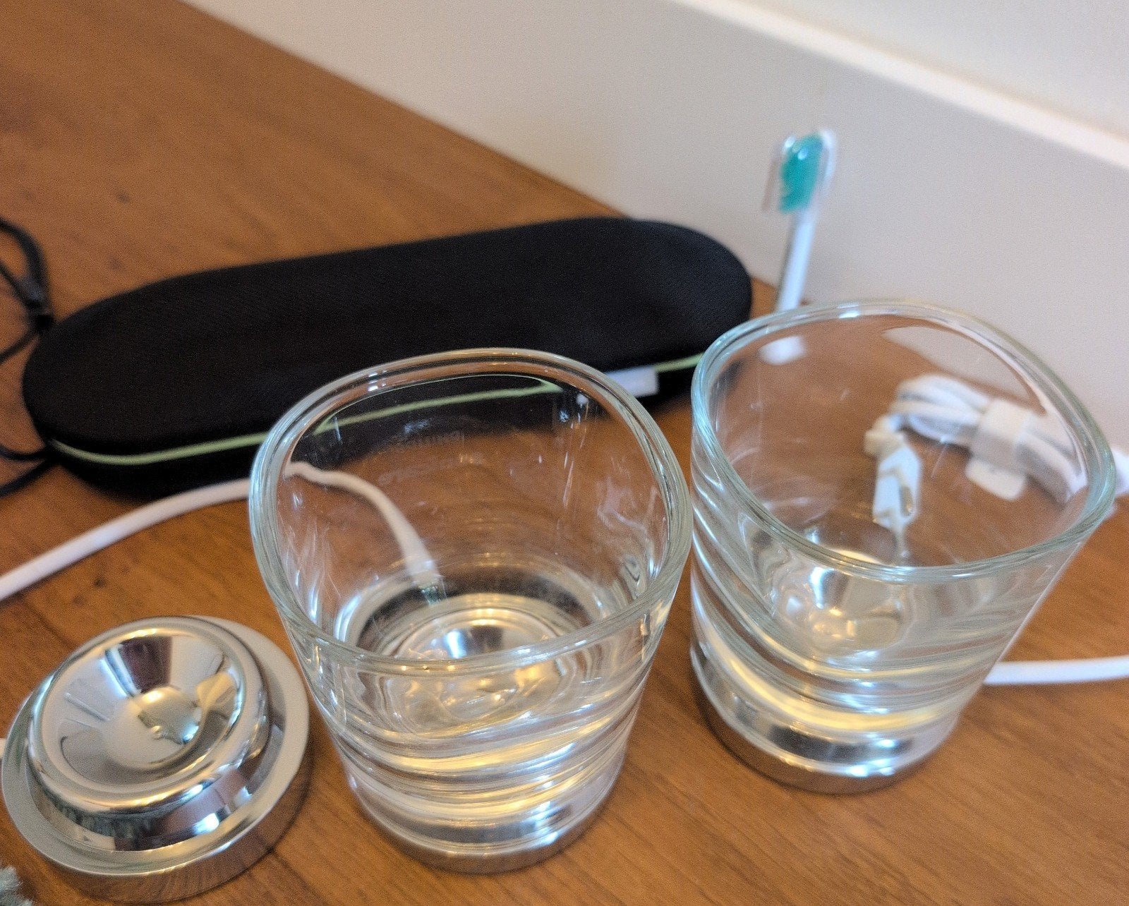 Philips Sonicare HX9100 3 Opladers met 2 Glazen en Reisetui, Ophalen of Verzenden, Zo goed als nieuw, Mondverzorging