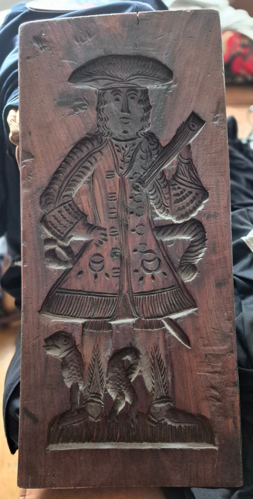 Antieke dubbelzijdige speculaasplank (boer en boerin), Ophalen