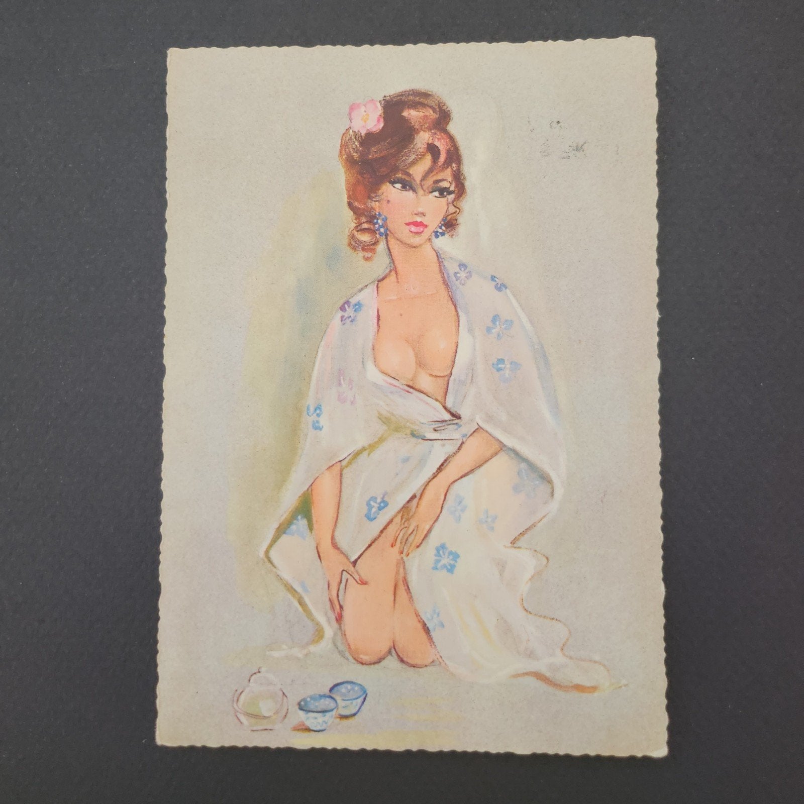 Vintage Ansichtkaart: Sensuele Vrouw in Kimono (1960-1980), Ophalen of Verzenden, 1960 tot 1980, Gelopen