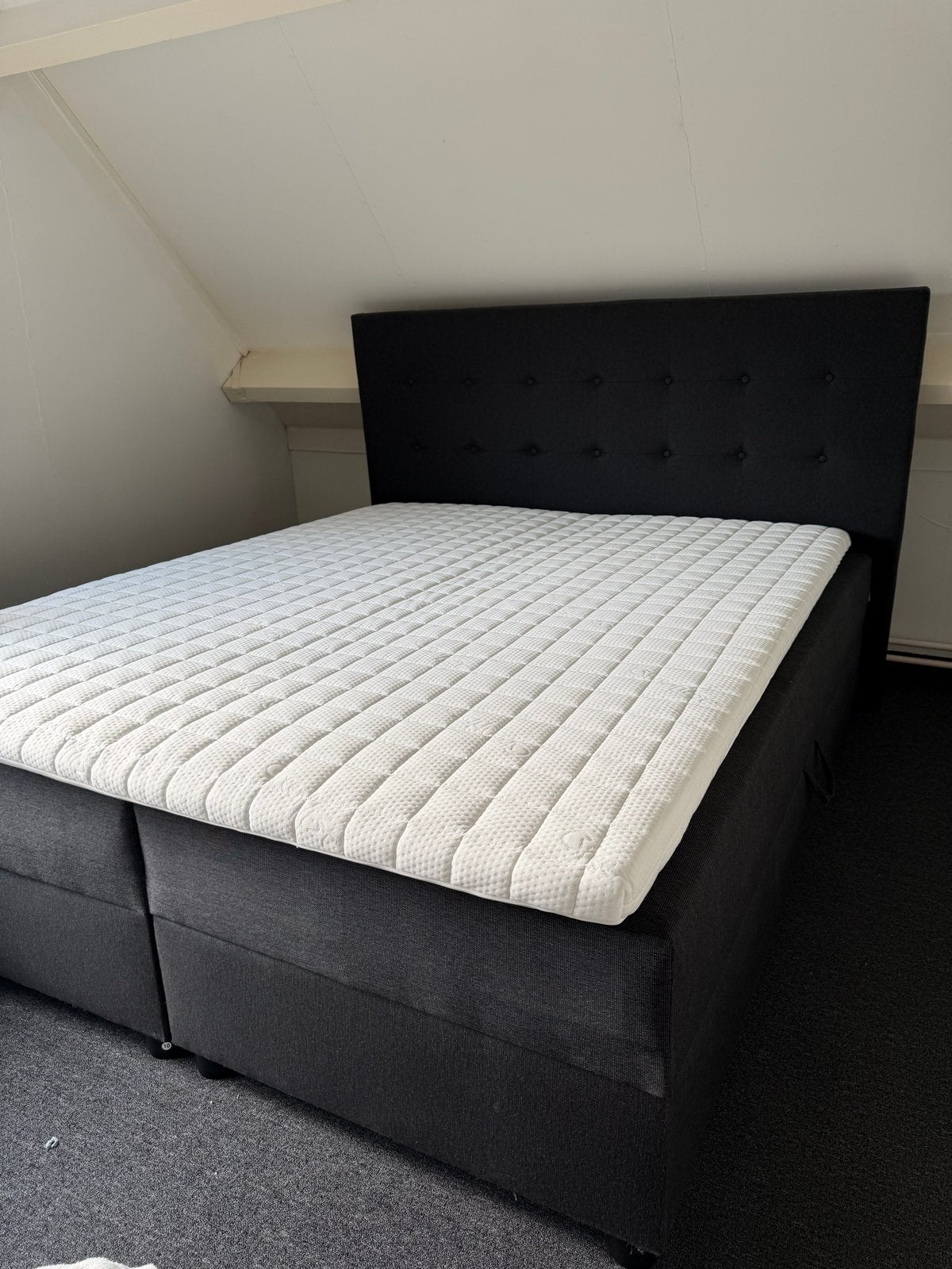 JYSK NISA hoofdeinde 180x124 - Zo goed als nieuw, Ophalen, Tweepersoons, Zo goed als nieuw, 180 cm