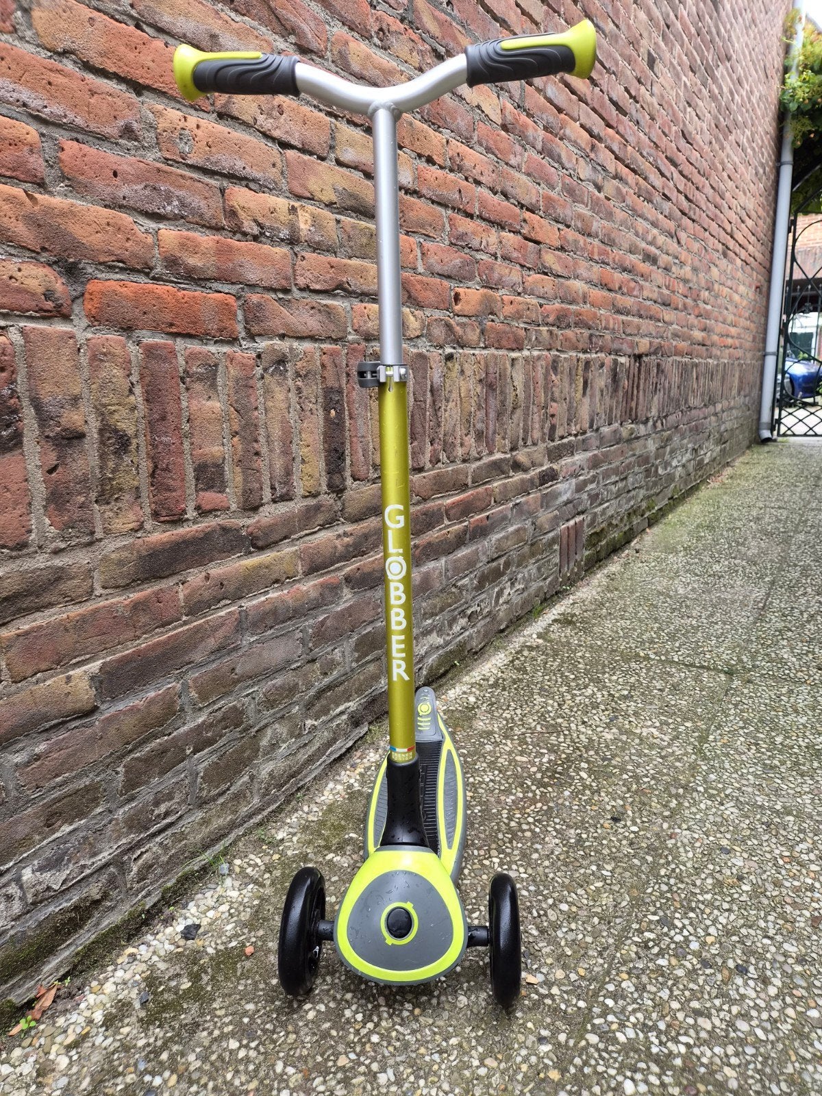 Globber driewieler step - tot 14 jaar / 75 kilo, Ophalen, Gebruikt, Gewone step, Globber