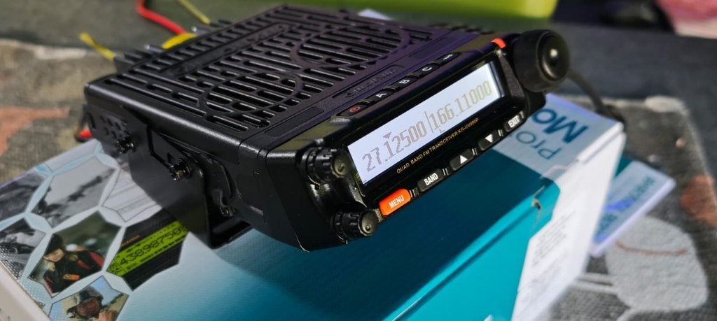Quad band zend/ontvanger Wouxun KG UV 980 P Export, Ophalen, Nieuw, Zender en Ontvanger