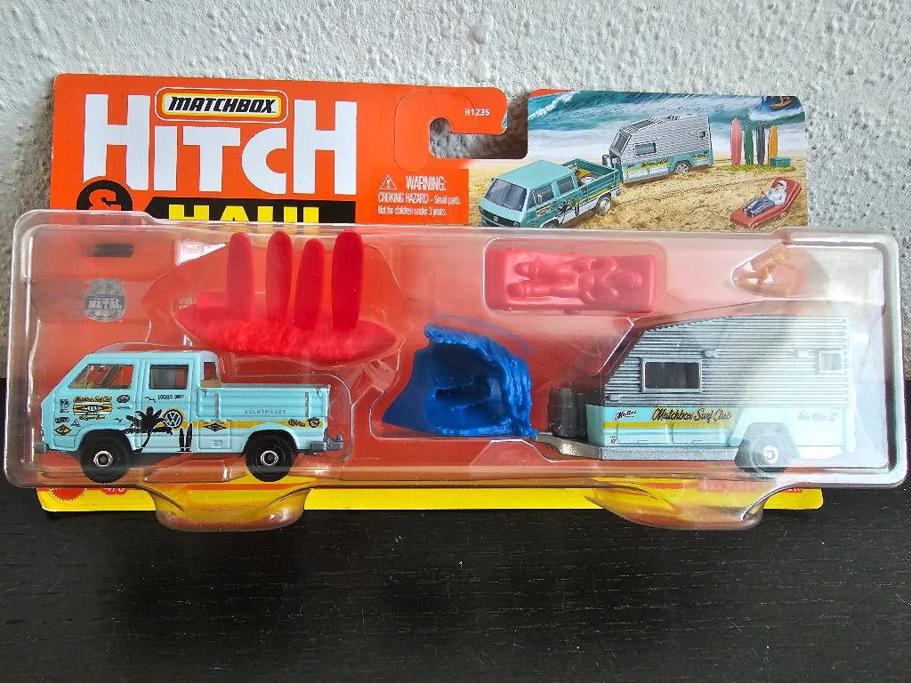Matchbox Hitch & Haul Volkswagen Transport Crew Cab Chase, Hobby en Vrije tijd, Modelauto's | Overige schalen, Verzenden, Nieuw