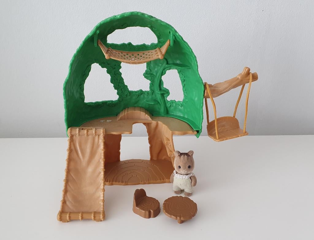 Sylvanian families baby boomhut, Kinderen en Baby's, Speelgoed | Poppenhuizen, Ophalen, Gebruikt