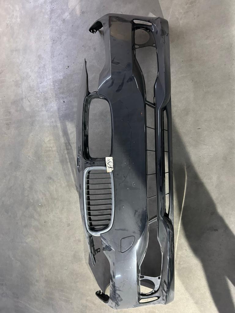 BMW F30 Voorbumper - Gebruikt, Auto-onderdelen, Carrosserie en Plaatwerk, Ophalen, Gebruikt, Voor, Bumper