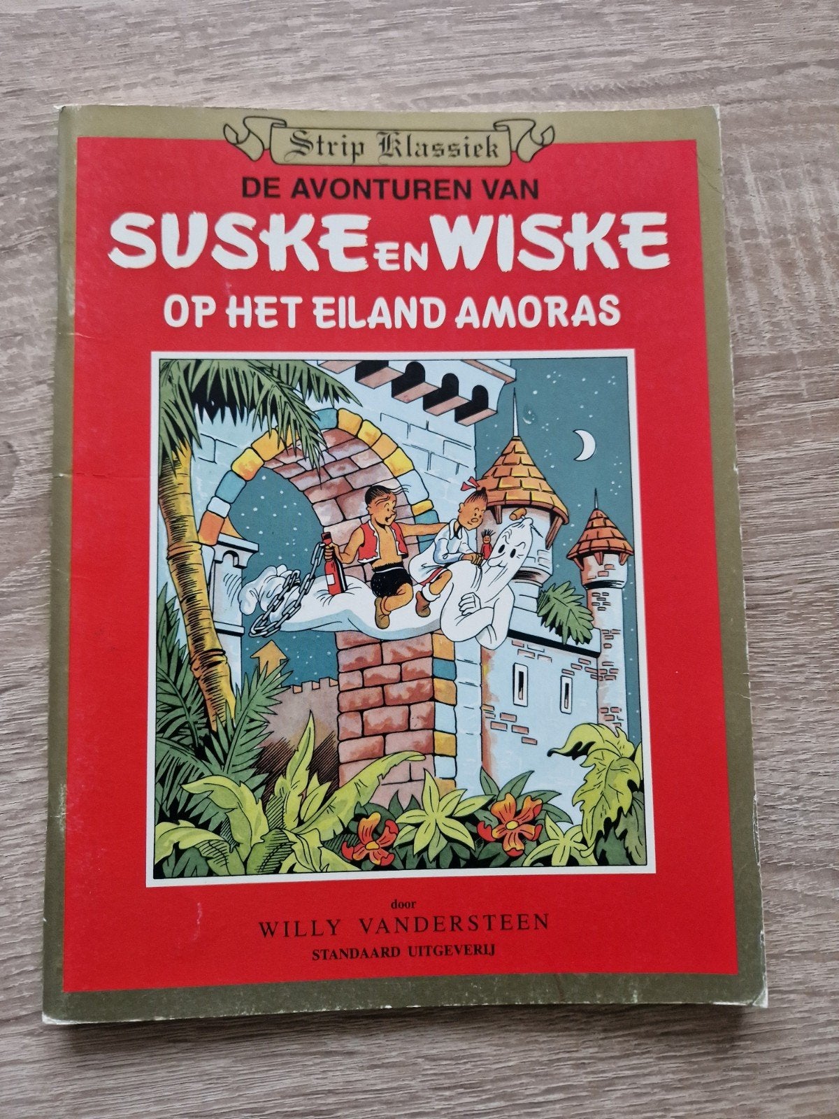 Strip Klassiek Suske en Wiske Op het eiland Amoras, Boeken, Stripboeken, Eén stripboek, Verzenden, Gelezen, Willy Vandersteen